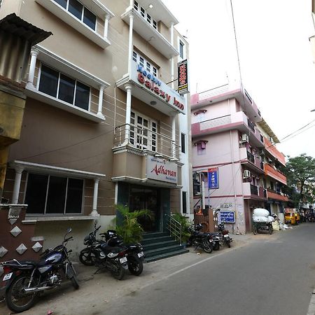 Oyo 7810 Keshiv Galaxy Inn Chennai Exterior photo