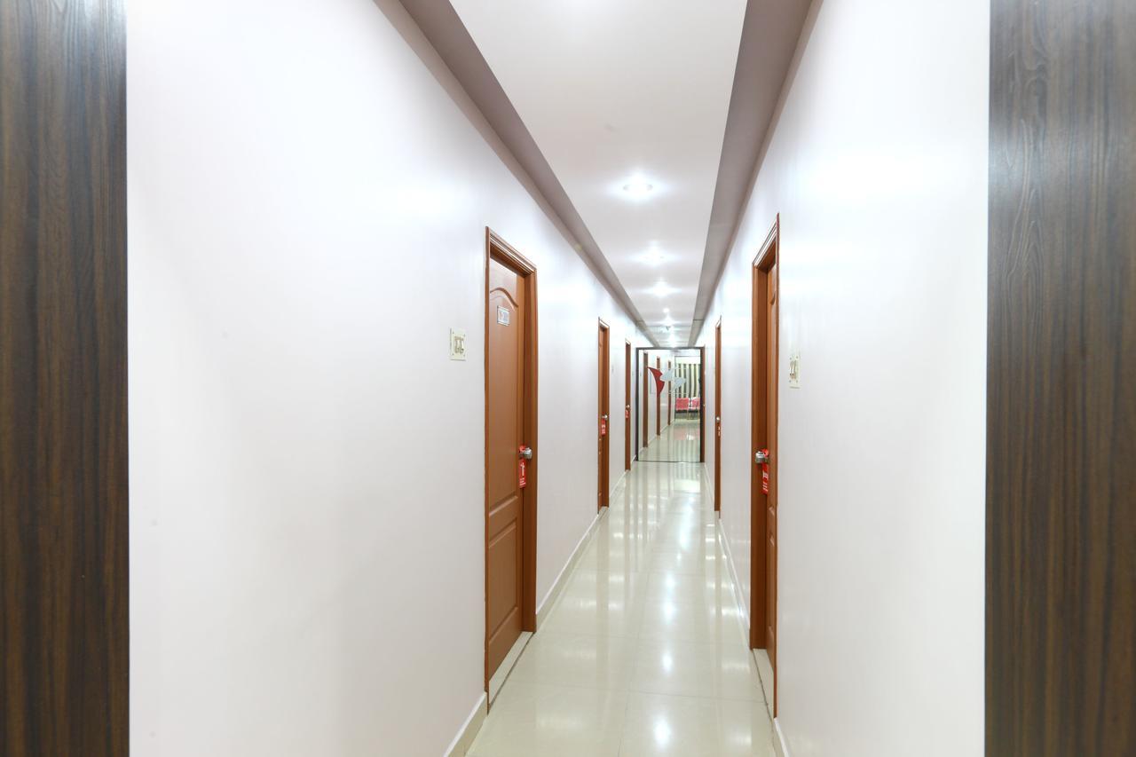 Oyo 7810 Keshiv Galaxy Inn Chennai Exterior photo
